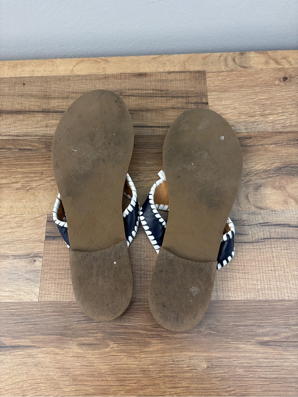 Jack Rogers Alana Tassel Thong Leather Sandals Navy White - Picture 7 of 7